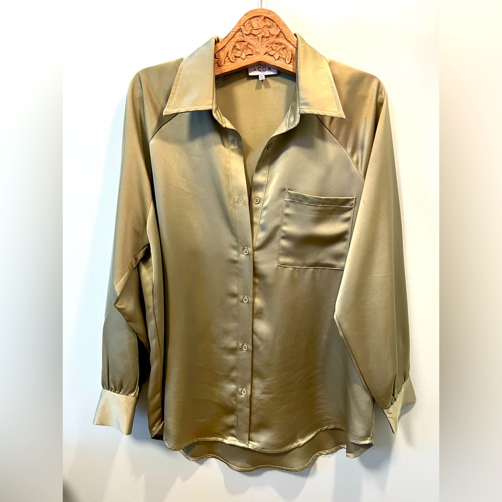 Super-soft Silk button up shirt